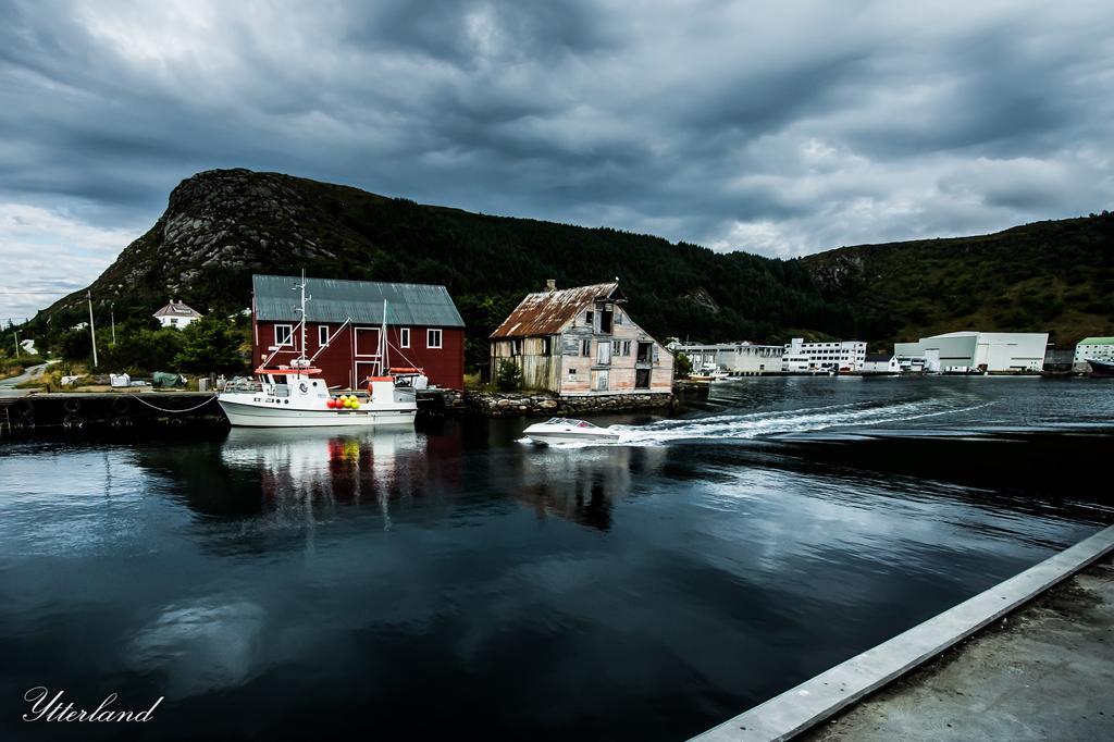 Thon Hotel Fosnavåg Exteriör bild